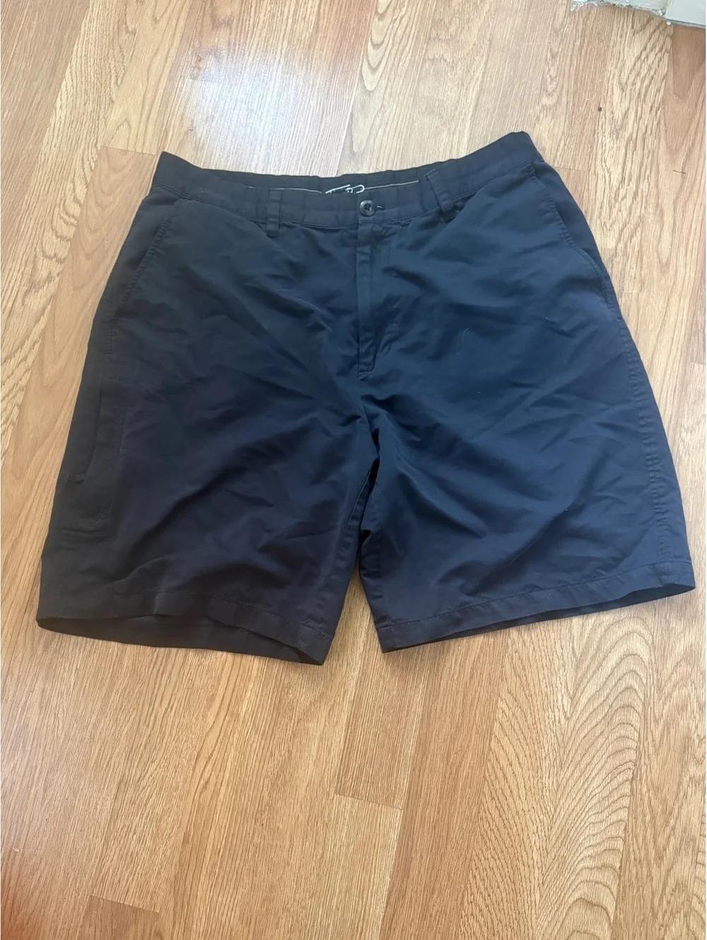 IZOD XFG Black Casual Shorts Size 36